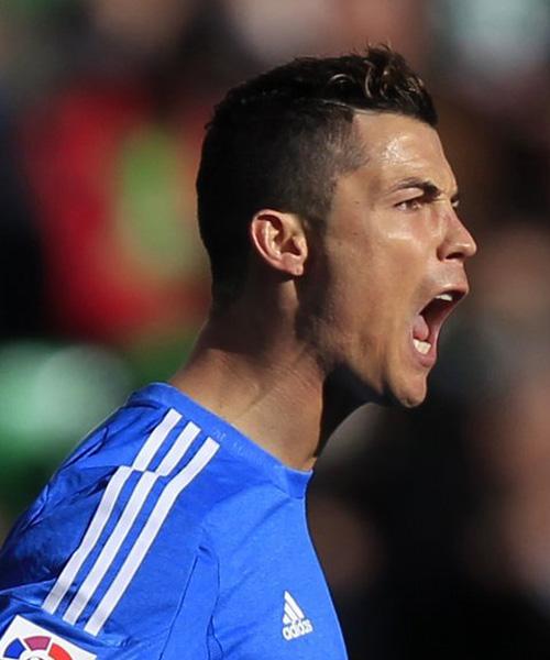 比赛中维持 比赛中维持