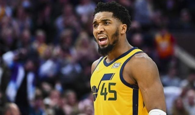 比赛中采取 比赛中采取