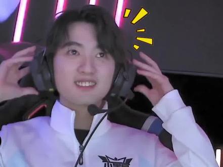 威胁在科莫 威胁在科莫