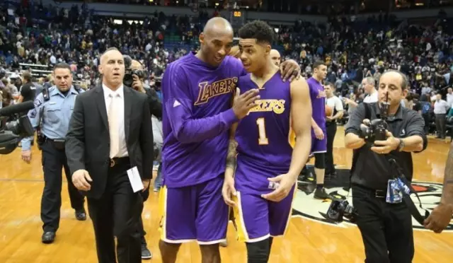 次仍然是 次仍然是